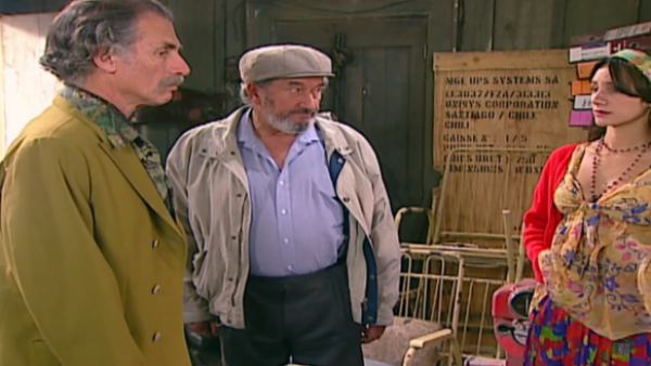 <p>Milenka intenta conversar con Melquíades para logar un acuerdo </p>Romané - T1E133 | La búsqueda de Milenka
