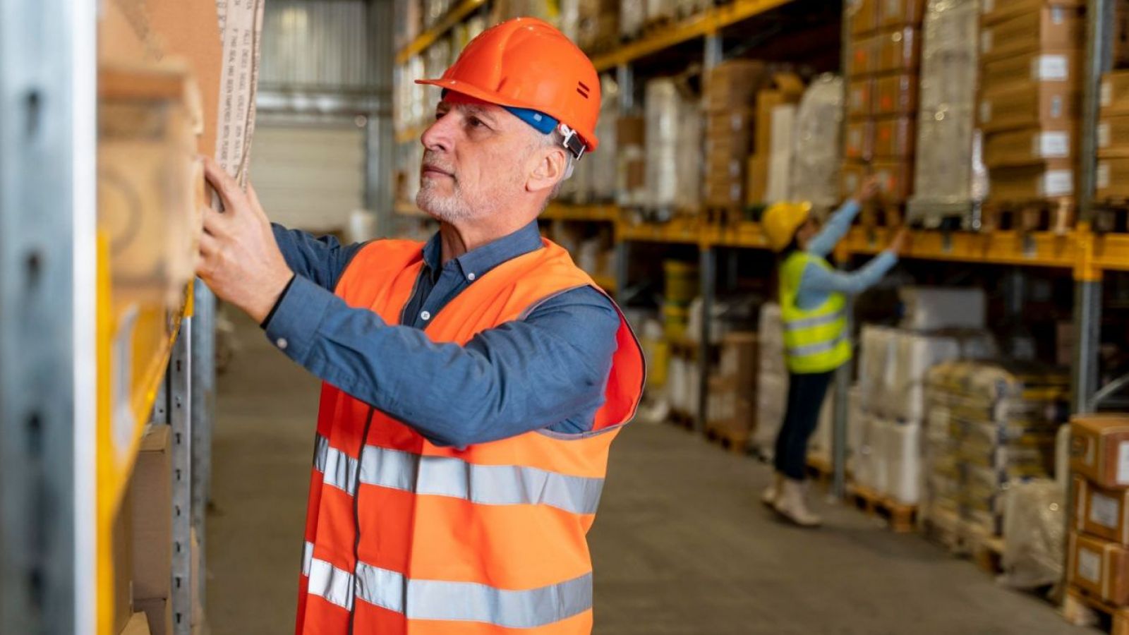 Las 10 comunas con mayor oferta laboral: municipios en la RM y Antofagasta lideran ranking