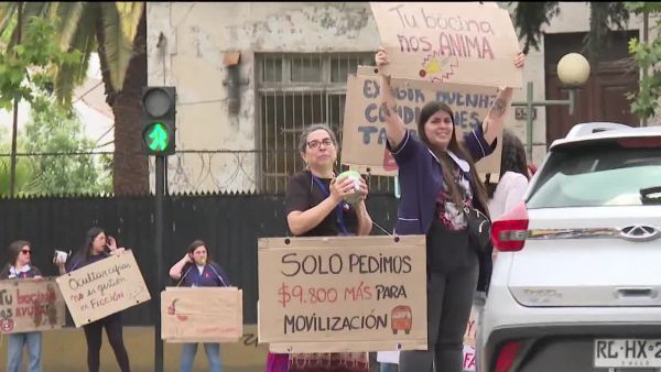 Colegio cierra sus puertas sin previo aviso: 800 niños deberán ser reubicados
