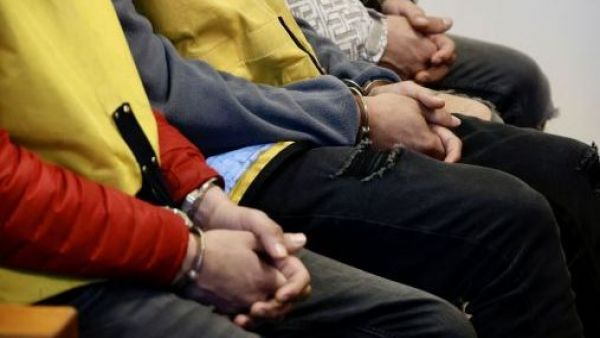 <p>Ocho carabineros detenidos por robo de vehículos en Valparaíso</p>Ocho carabineros detenidos por robo de vehículos en Valparaíso
