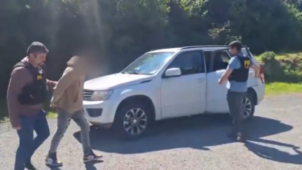 Detienen a extranjero acusado de acosar a joven de 16 años en Osorno