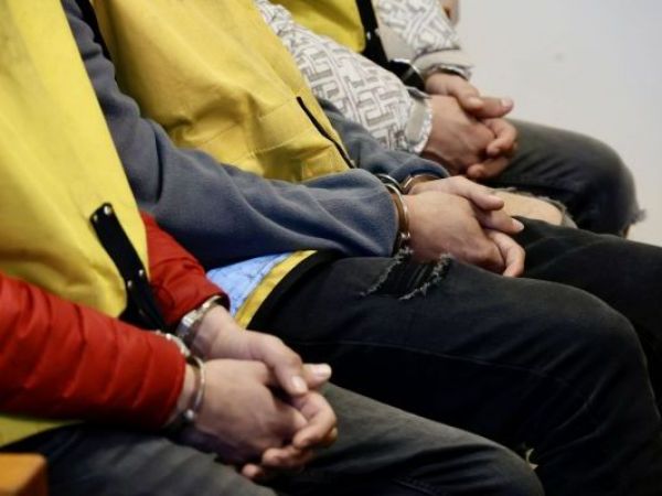 Ocho carabineros detenidos por robo de vehículos en Valparaíso