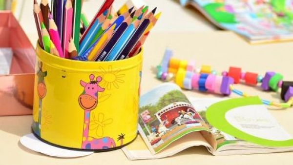 FACh separa a educadoras por burlarse de niños de un jardín infantil en un grupo de WhatsApp