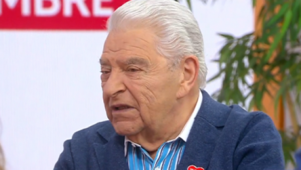<p>Don Francisco anuncia la creación de dos nuevos institutos Teletón</p>Don Francisco anuncia la creación de dos nuevos institutos Teletón
