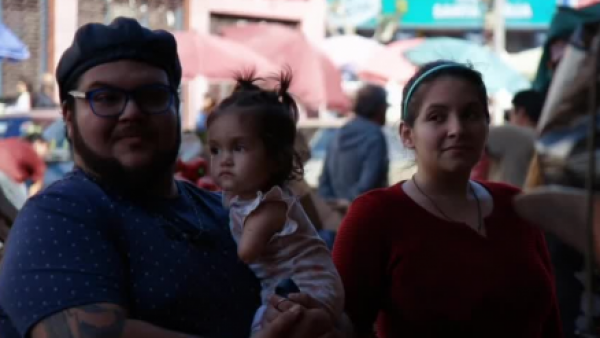 Alioshka y Arialis: la historia en Teletón de una madre y su hija
