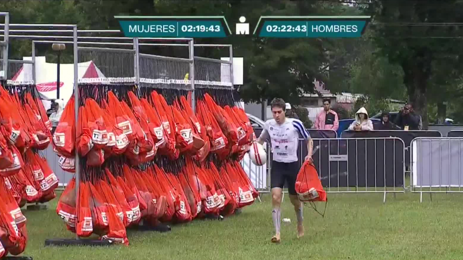 Con el uruguayo Federico Scarabino a la cabeza: comienza el último tramo del Ironman 70.3 de Valdivia

