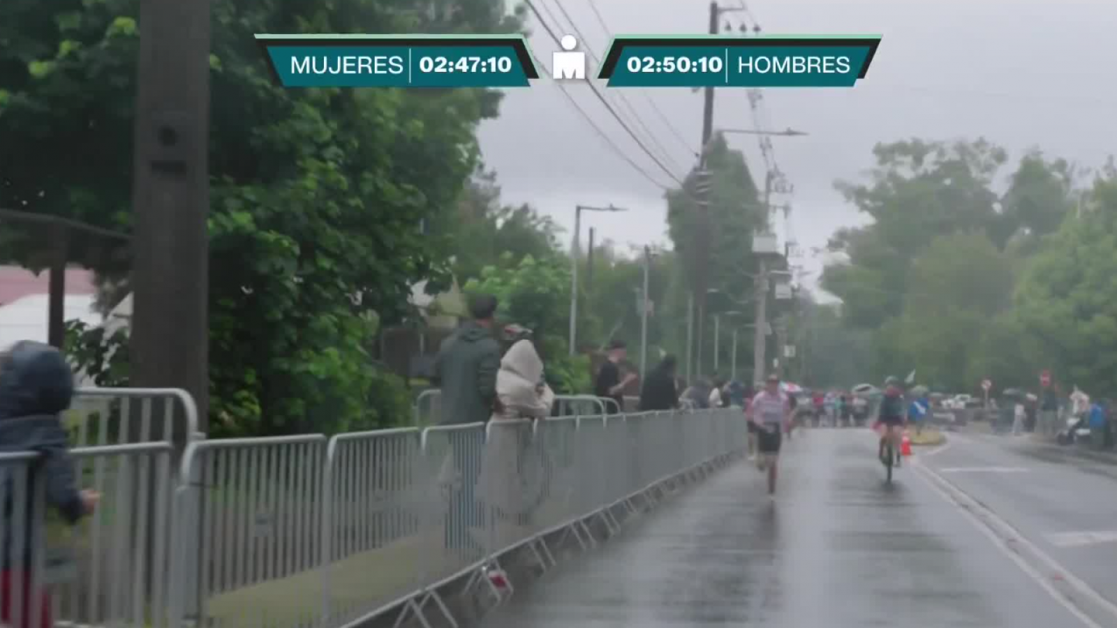 Bajo la lluvia valdiviana: Bárbara Riveros busca quedarse con el oro del Ironman 70.3
