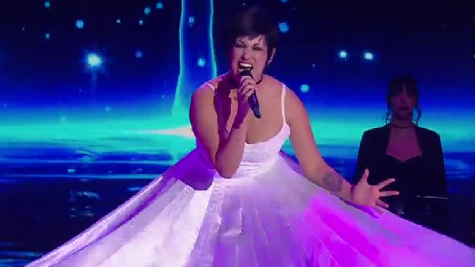 La voz inconfundible de Dolores O'Riordan llenó el escenario de Mi Nombre Es
