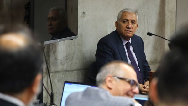 Por delitos de corrupción: condenan a 17 años de cárcel a exdirector de Policía de Investigaciones
