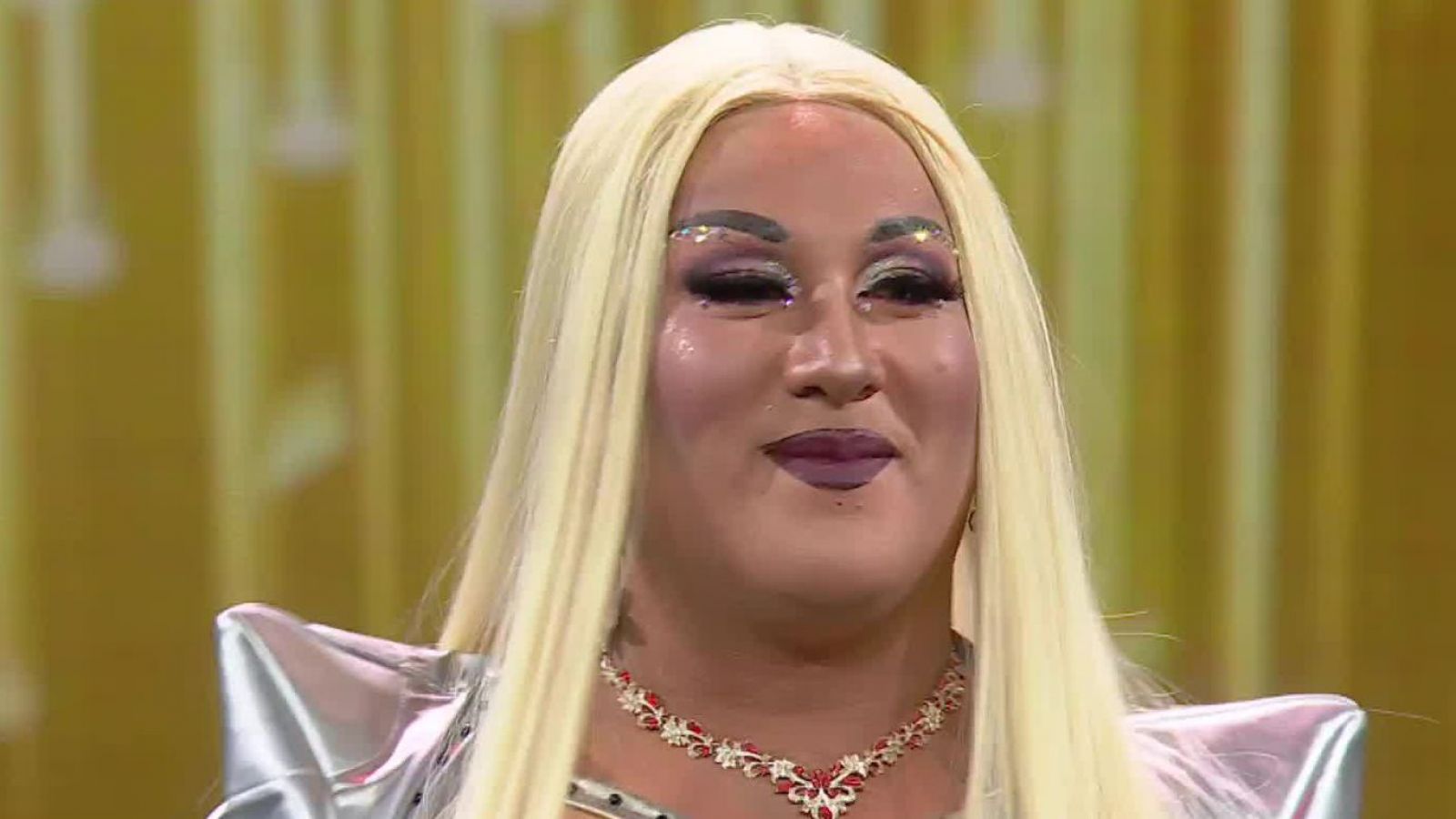 <p>Cher quinta finalista</p>
