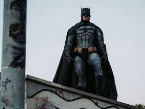 Ver a una persona disfrazada de Batman nos hace más amables, según estudio