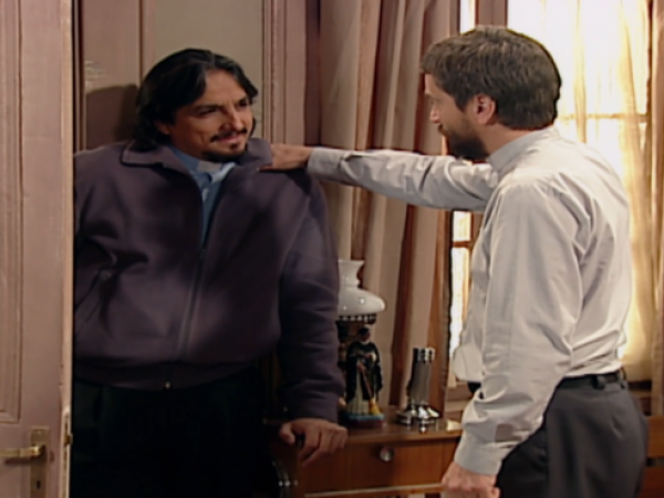 El cura Juan decide abandonar la iglesia