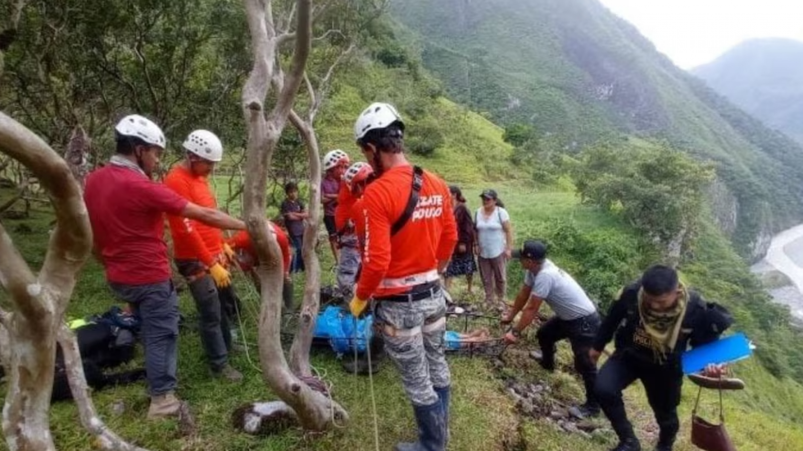 Nueva víctima de las selfies: muere una turista en Perú al caer desde un mirador por tomarse una fotografía
