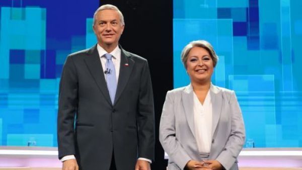 Revive el debate presidencial Anatel 2025 entre José Antonio Kast y Jeannette Jara

