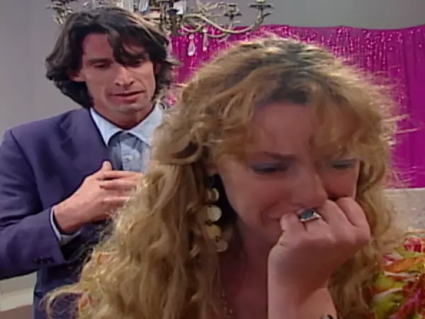 Jovanka rechaza a Rafael Domínguez por su plan de saber quién es su hija