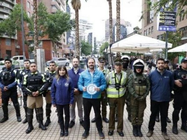 Providencia anuncia multas de casi $350 mil a quienes compren en comercio ilegal