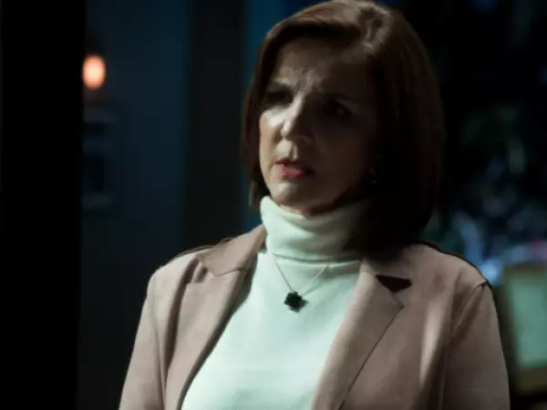 Julia de Vallejo le da una última oportunidad a Lucía y debe contar toda la verdad.