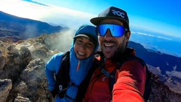 Ella murió: alpinista es acusado de abandonar a su pareja sin teléfono, sin saco de dormir y con hipotermia
