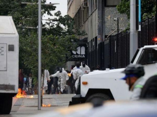 Instalan cámaras de vigilancia en el Instituto Nacional, Inba y Barros Borgoño