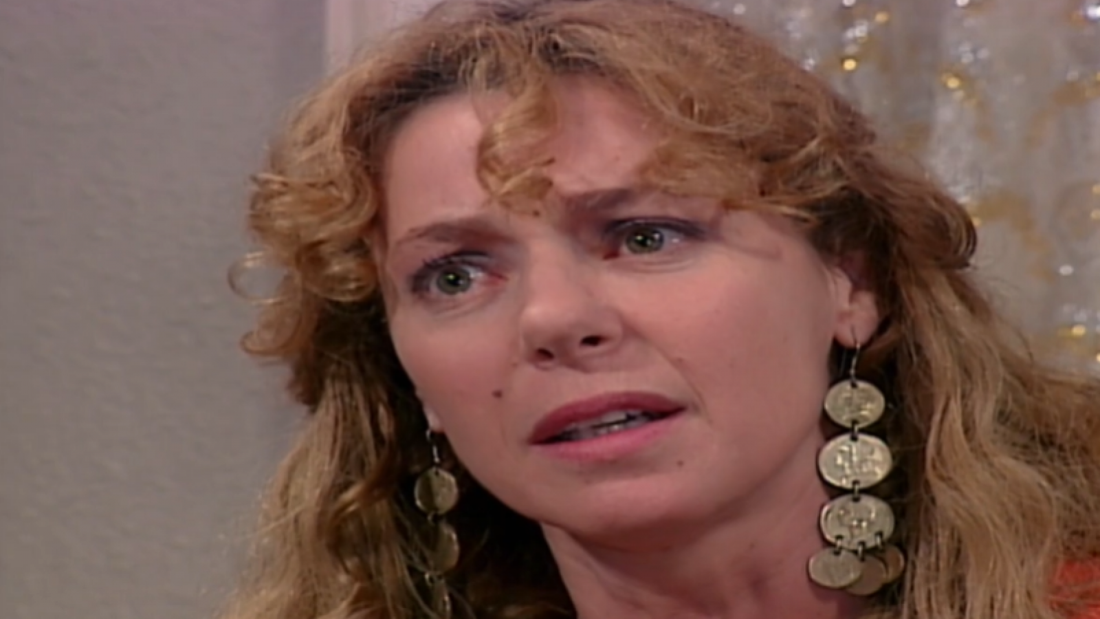 Jovanka niega haber escrito carta en que desprecia a Rafael
