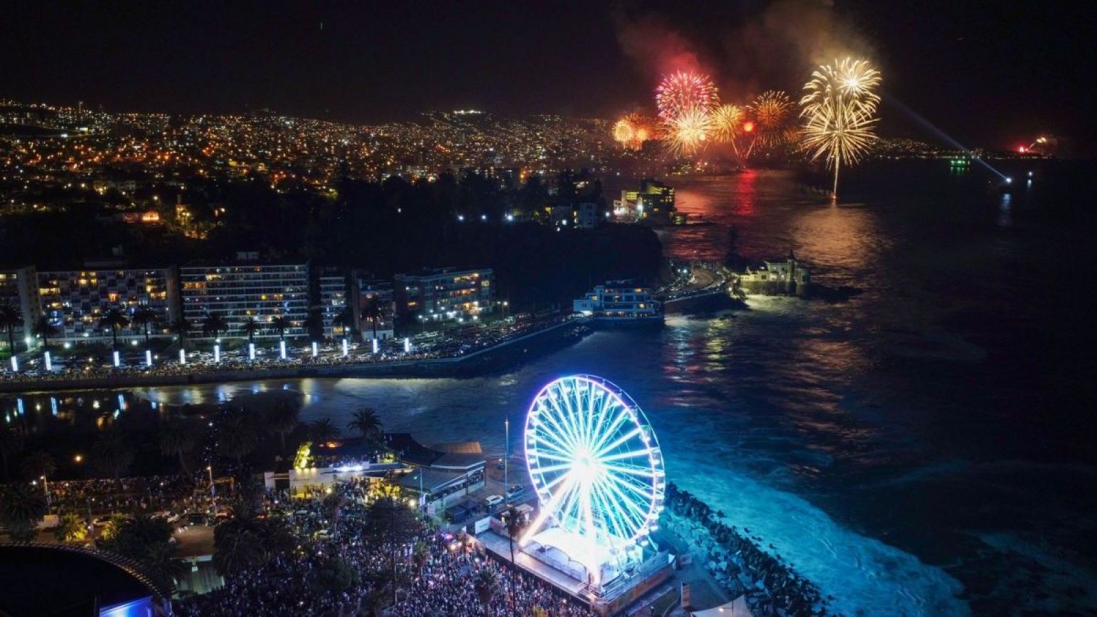 Año Nuevo 2026: las comunas que tendrán fuegos artificiales y show de drones