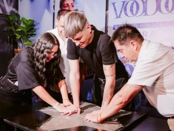 Kidd Voodoo rompe un nuevo récord y entra al Paseo de las Estrellas