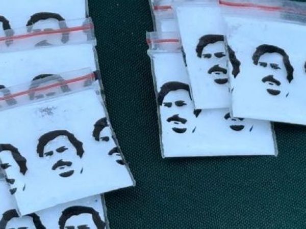 Narcos de Cerro Navia usaban imagen de Pablo Escobar para vender droga