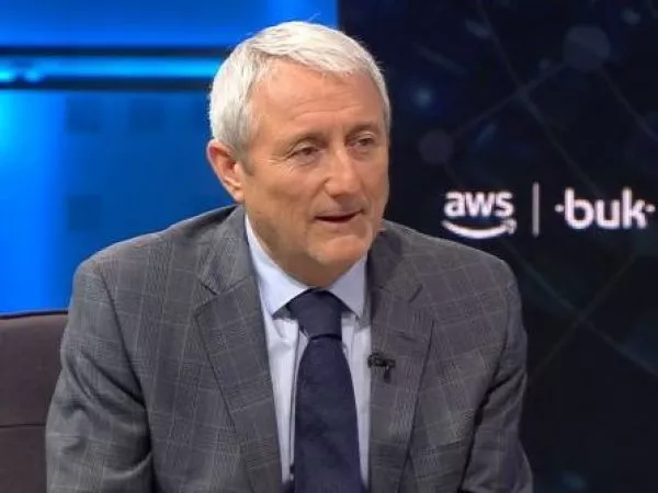 Aldo Valle, Ministro de Ciencia