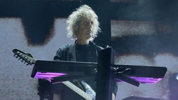 The Cure confirma el fallecimiento de su guitarrista Perry Bamonte