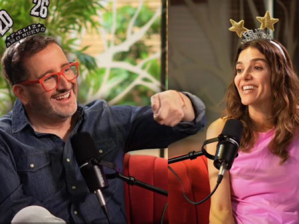 Eduardo Fuentes y María Luisa Godoy, rostros de TVN, explican su rechazo a las tradiciones.