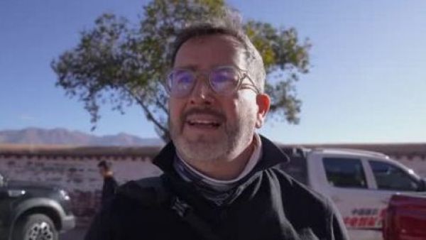 Gisela Wang y Eduardo Fuentes