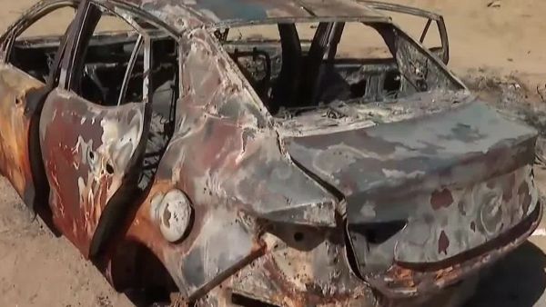 <p>Auto quemado</p>Turista turco desaparece en Antofagasta y su vehículo es hallado calcinado en el desierto
