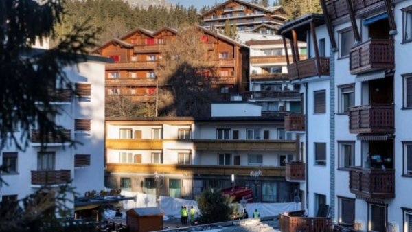 Incendio en bar de estación de esquí deja "decenas de muertos" en Suiza
