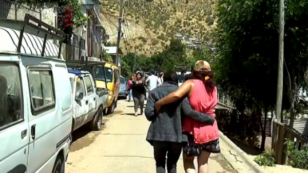 "Estoy totalmente destruida...": Madre de niñas fallecidas hace dramático llamado en Melipilla
