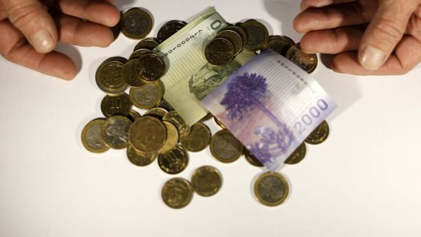 ¿Quiénes reciben la Nueva Pensión Mujer? Revisa el monto del beneficio 2026
