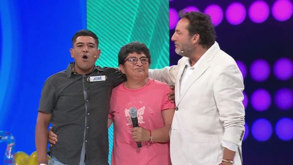 “Por eso amo el ¡Ahora Caigo!”: El emotivo gesto de Daniel Fuenzalida que hizo llorar a una familia
