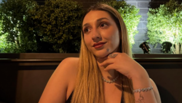 <p>¿Qué cirugía estética se hizo Carlita Inostroza?</p>¿Qué cirugía estética se hizo Carlita Inostroza?

