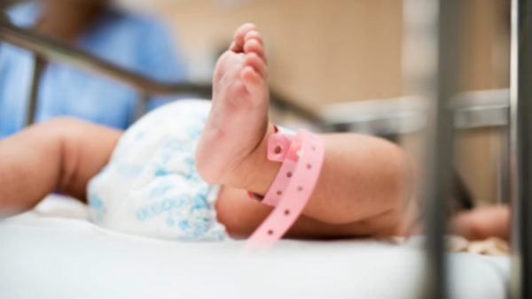 Por riesgo de intoxicación: Minsal realiza alerta alimentaria por leche infantil
