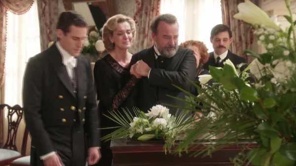La Promesa - T1E04 | El funeral de Tomás
