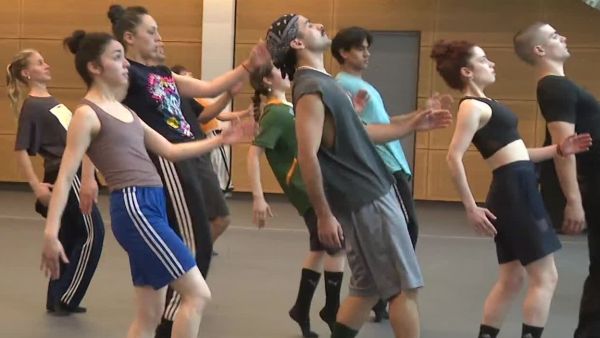 Teatro a Mil 2026 en NTV: In C, una obra de danza creada en tiempo real