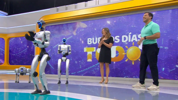 ¡Impresionantes! Robots del Congreso Futuro visitan el "Buenos Días a Todos"
