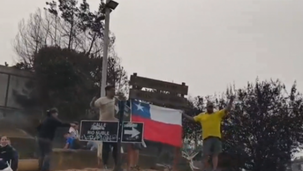 ¡Todos a ayudar! Súmate a la campaña de "Desafío Levantemos Chile" para los afectados por los incendios
