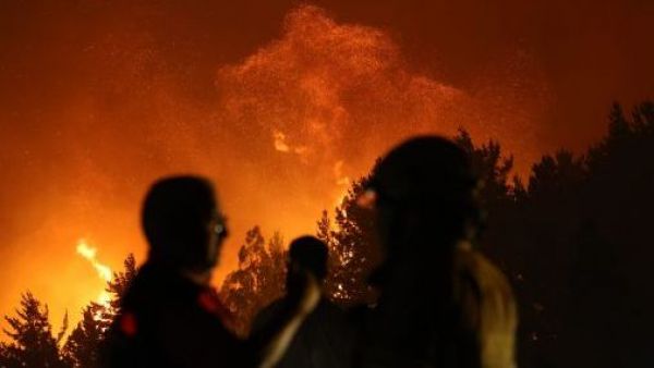 Entregan nuevo balance por incendios forestales: 19 fallecidos
