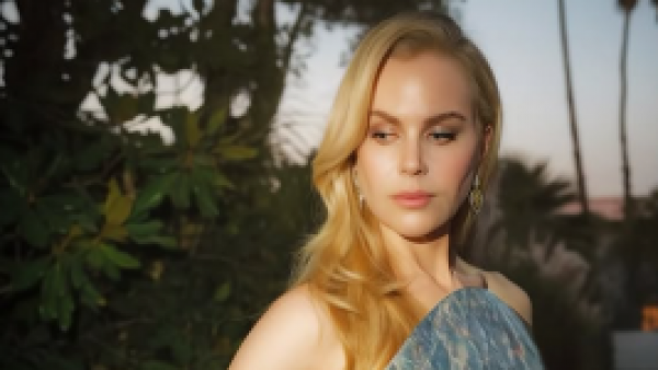 <p>Desde una plaza en Punta Arenas: la foto de Nicole Kidman que generó ola de reacciones</p>Desde una plaza en Punta Arenas: la foto de Nicole Kidman que generó ola de reacciones

