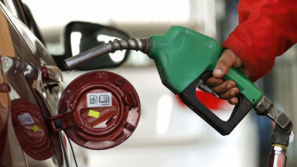 Combustibles registrarán importante baja desde este jueves
