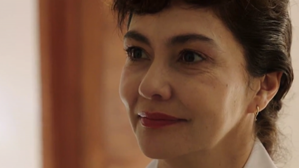 Así fue el esperado regreso a TVN de Tamara Acosta en "Mi marido me robó la memoria"
