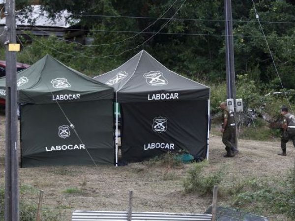 Autorizan demolición de casa y bodega en predio de Julia Chuñil