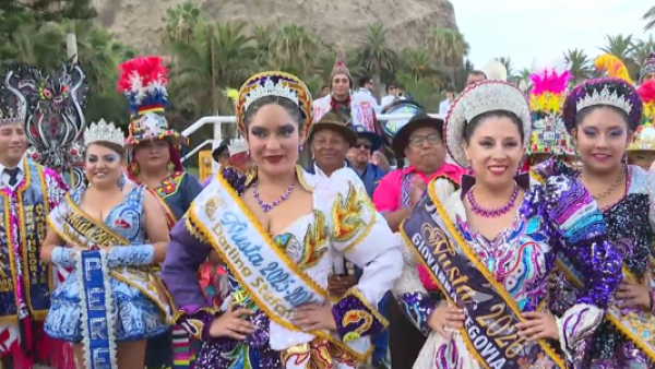 <p>Tres días de fiesta en Arica: ¿En qué consiste el "Carnaval Andino con la Fuerza del Sol 2026"?</p>Tres días de fiesta en Arica: ¿En qué consiste el "Carnaval Andino con la Fuerza del Sol 2026"?
