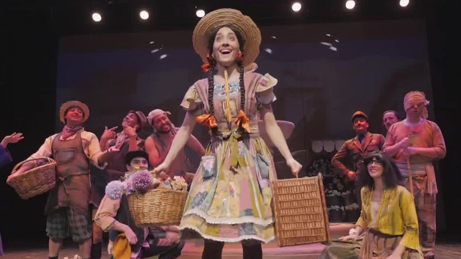 Este sábado "La Pérgola de las flores" será transmitida por NTV y TVN
