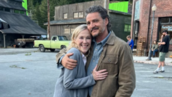 "Hay menos luz en mi mundo": La emotiva despedida de Pedro Pascal a Catherine O'Hara
